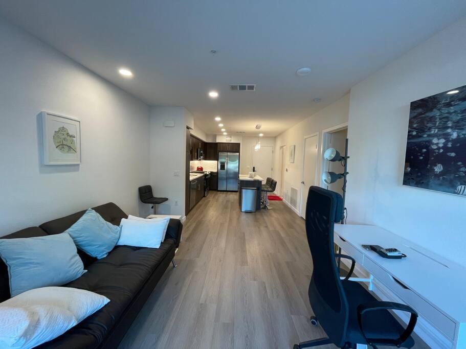 Luxurious Apartment Bardeen New Port Beach 1 Bedroom Irvine Exterior foto